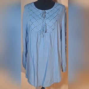 METROPOLITAN Light Blue Embroidered Top with Beadwork